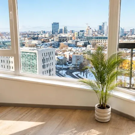 Luxury Skyline With Unforgettable Views 탈린